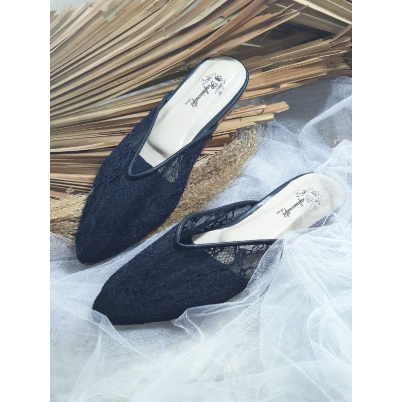 flatshoes brukat hitam tanpa payet