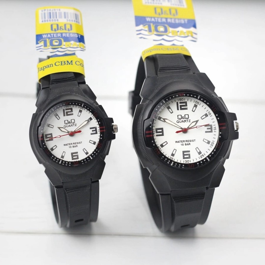 Jam Tangan Couple QQ Quartz Analog Murah dan Elegan Tali Rubber