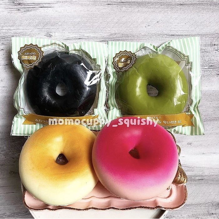 Squishy licensed glaze donut by geiiwo ( squishy donut gula slow)