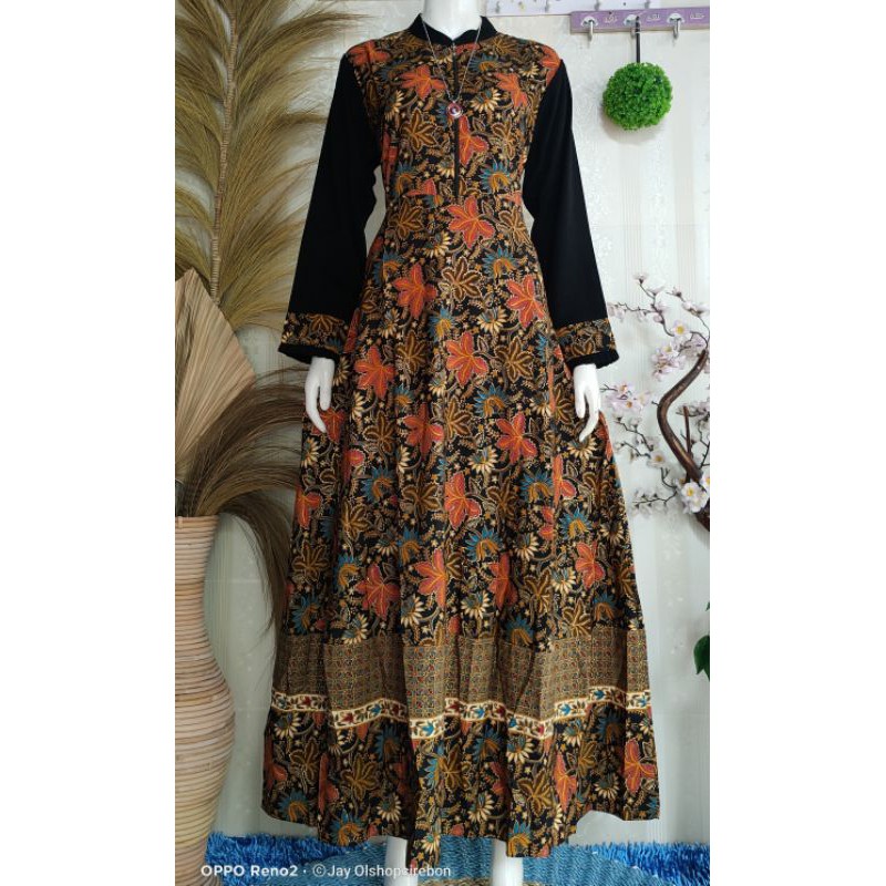 Gamis Batik Semi Sutra