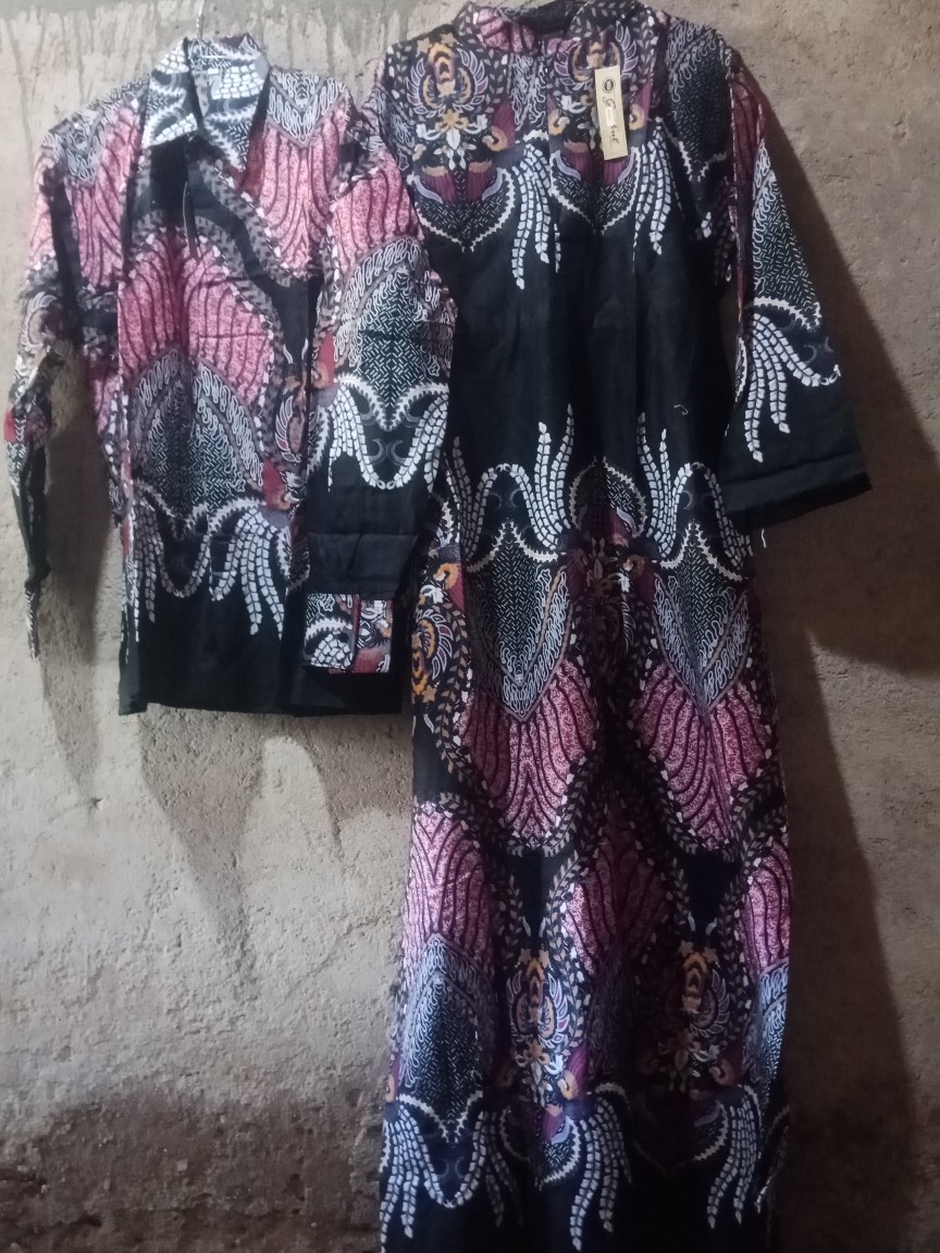 Maura Couple - Sania Ruffle Batik Couple Ori Ndoro Jowi Dnt Garansi Termurah Seharga Rp62.000 -