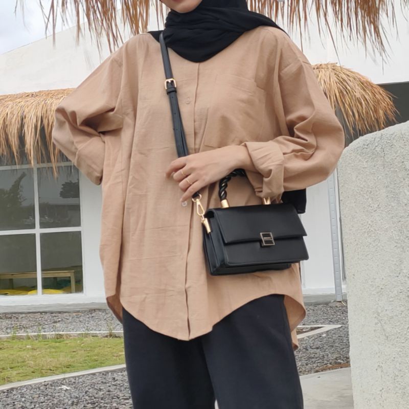 Atasan Wanita Kemeja Cewek Kekinian Oversized Polos Kameja Oversize Shirt Basic Linen Murah Katun At