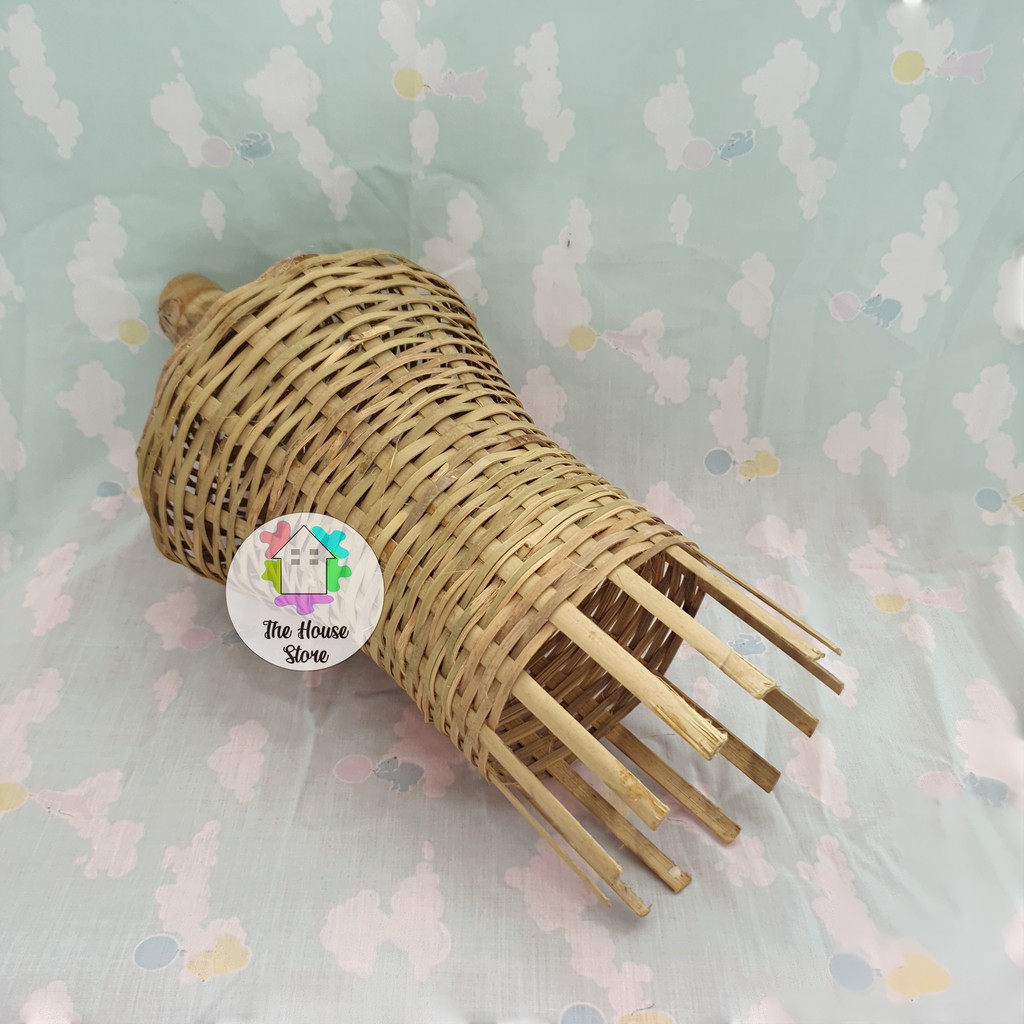 KAP LAMPU ANYAMAN BAMBU