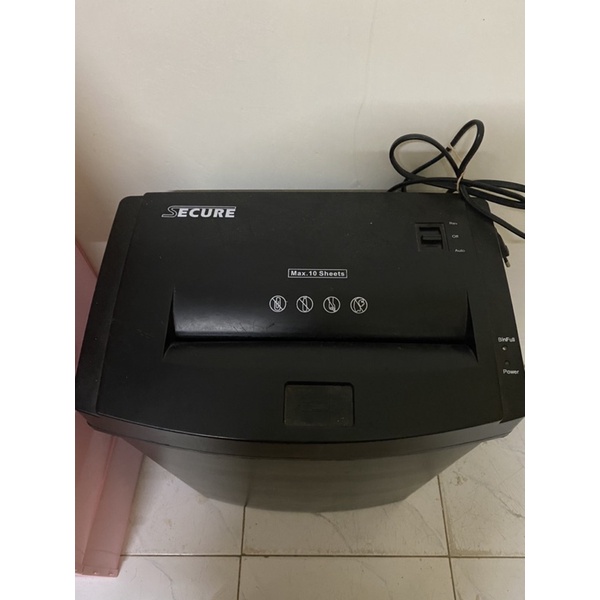 

Mesin Penghancur Kertas merk Secure EzSC 10A