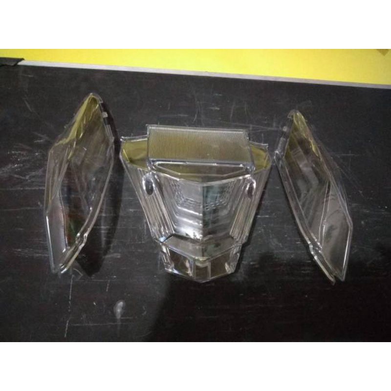 Mica kaca lampu stop +sen belakang honda beat NEW 2016/2017/2018/2019