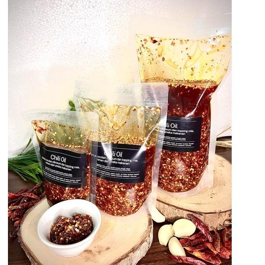 

Awal Bulan halal & ekonomis! 250 gr Chili Oil Minyak Cabe untuk dimsum ramen lamien mie bakso baso aci nasgor dll #PRICEDISCOUNT