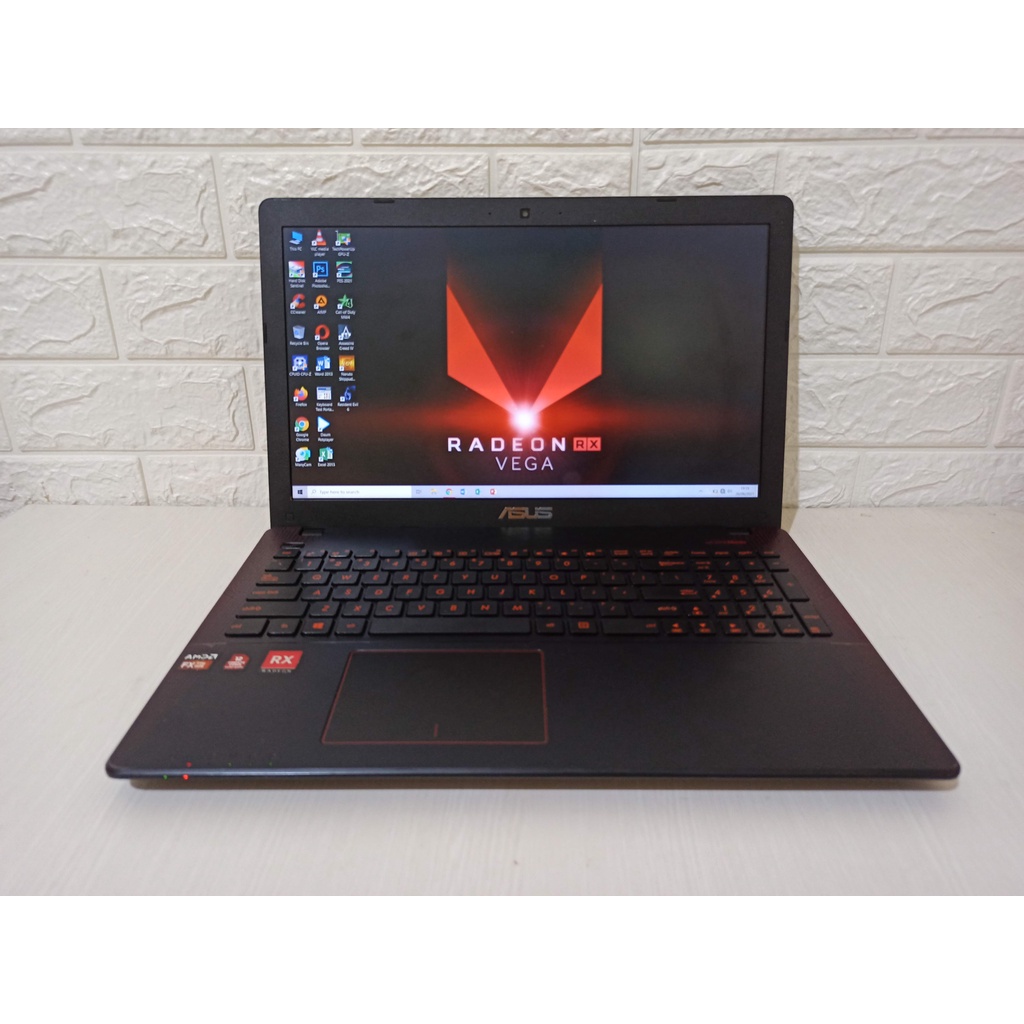 Asus X550IU Baby ROG Amd FX 9830p RAM 8GB DDR4 VGA 4GB Radeon RX460 GDDR5 Laptop Gaming Second Murah