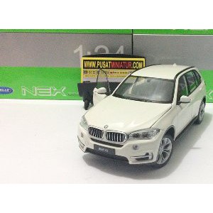 bmw x5 diecast model