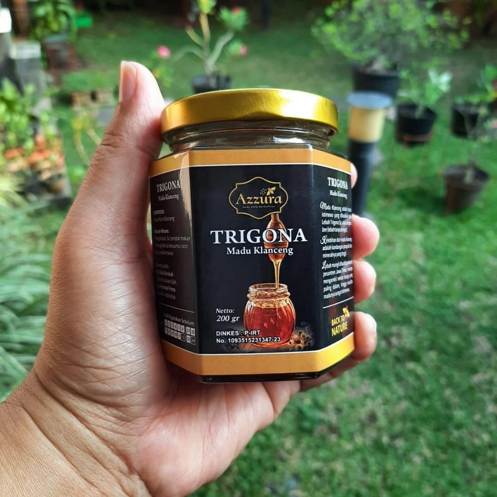 

Madu Azzura / Madu Trigona - 200 Gr / Madu Klanceng Kelulut / Madu Teuweul / Madu Trigona Asli 100% / Madu Trigona Klanceng