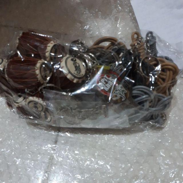 Souvenir Gantungan Kunci Seblak Kasur Tebah Pemukul Kasur