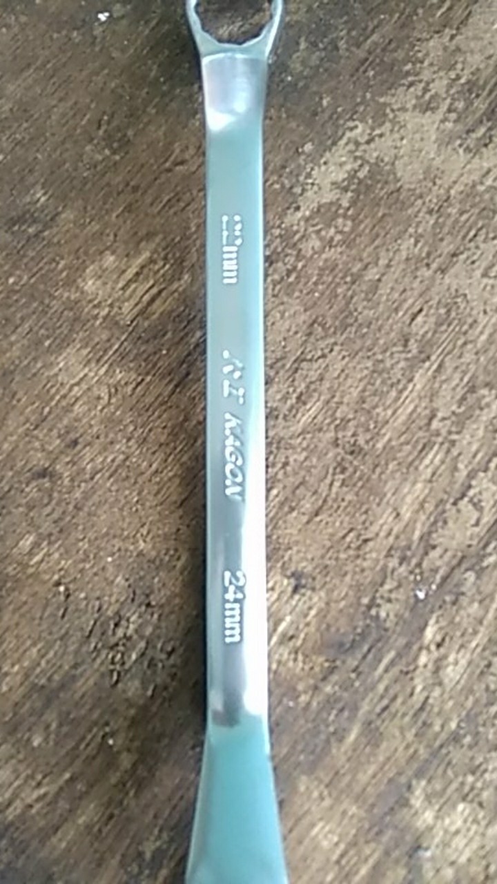 Kunci Ring 22x24 Alat Bengkel Teknik Treker Cvt Kunci Ring 22 X 24 Pas 22mm 24mm