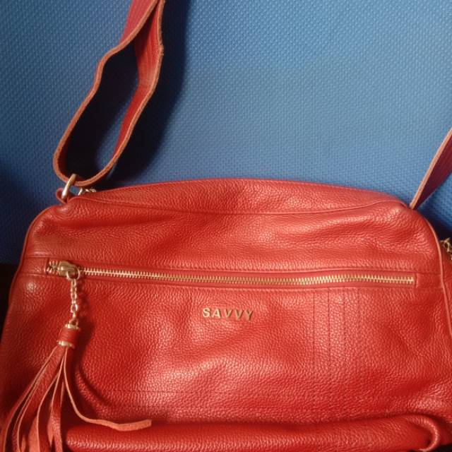 Tas kulit SAVVY warna merah preloved tas wanita tas selempang