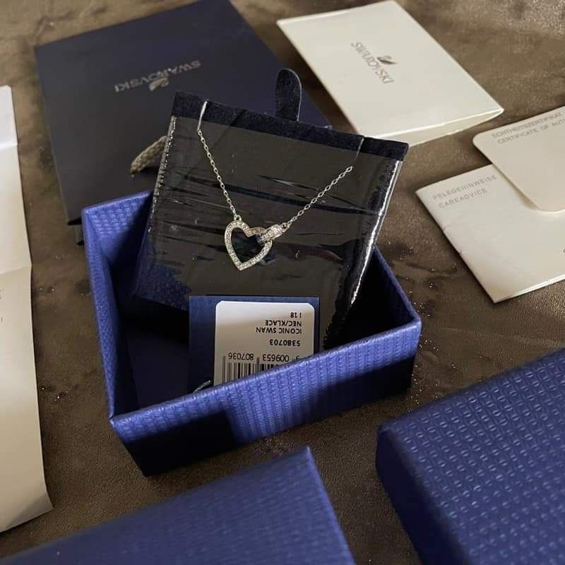 KALUNG SWAROVSKI ORIGINAL