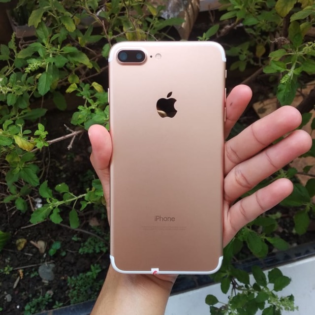 Apple iPhone 7plus 32gb Gold  second