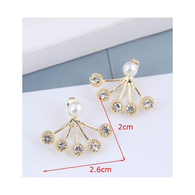 LRC Anting Tusuk Fashion Golden Diamond And Pearl Geometric Alloy Stud Earrings A61812