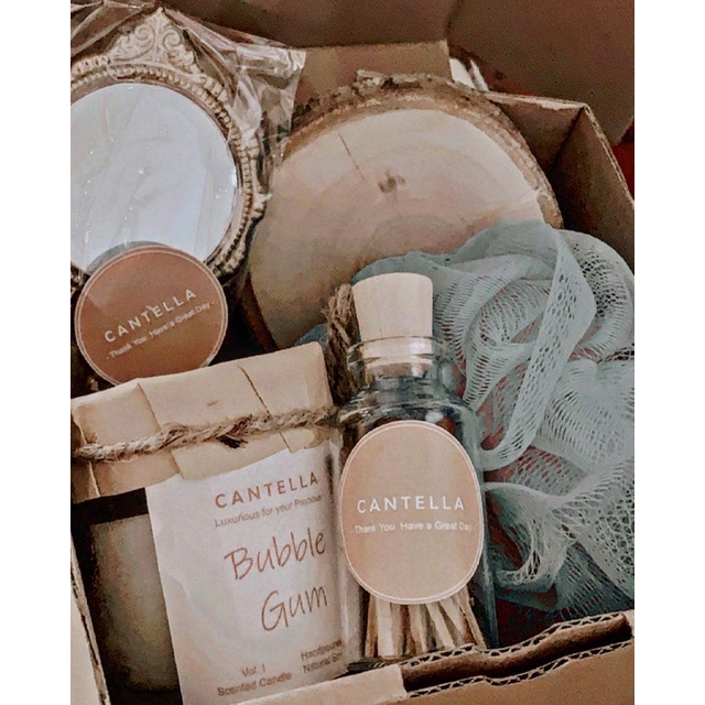 

Hampers Wedding Cantella