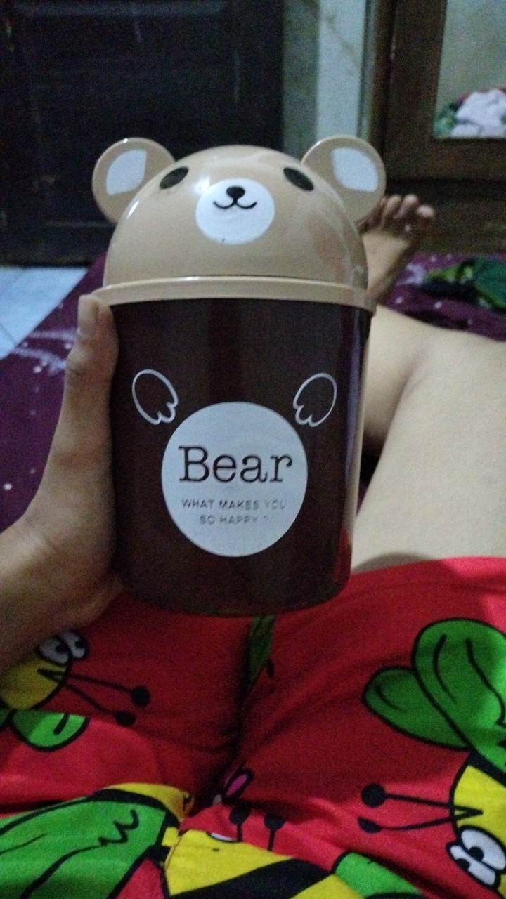 Tempat Sampah Karakter