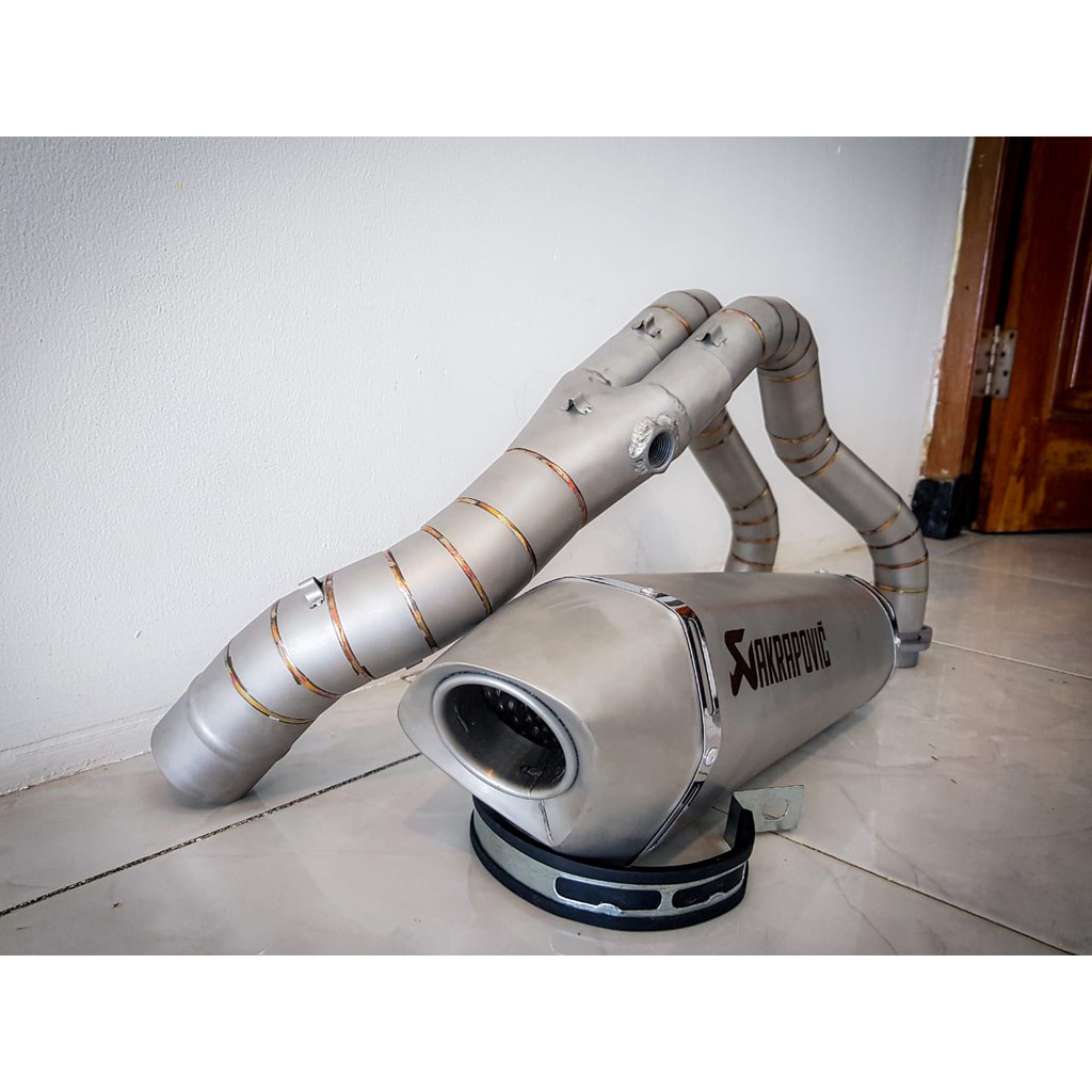 KNALPOT RACING KAWASAKI ER6 - ER6N AKRAPOVIC SANBLAST