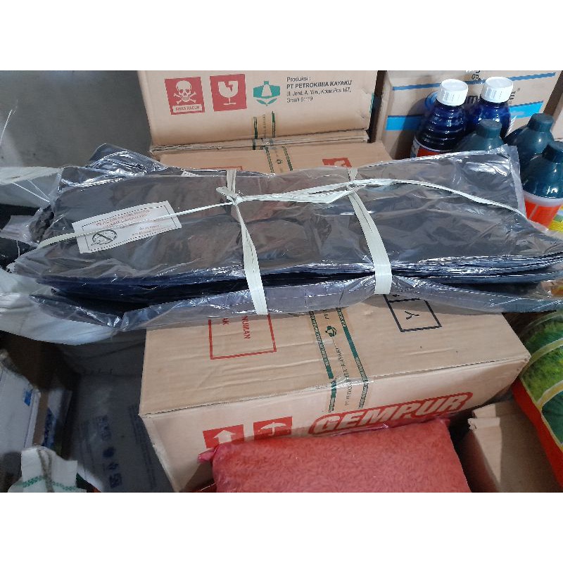 Plastik Mulsa Hitam Perak 1KG