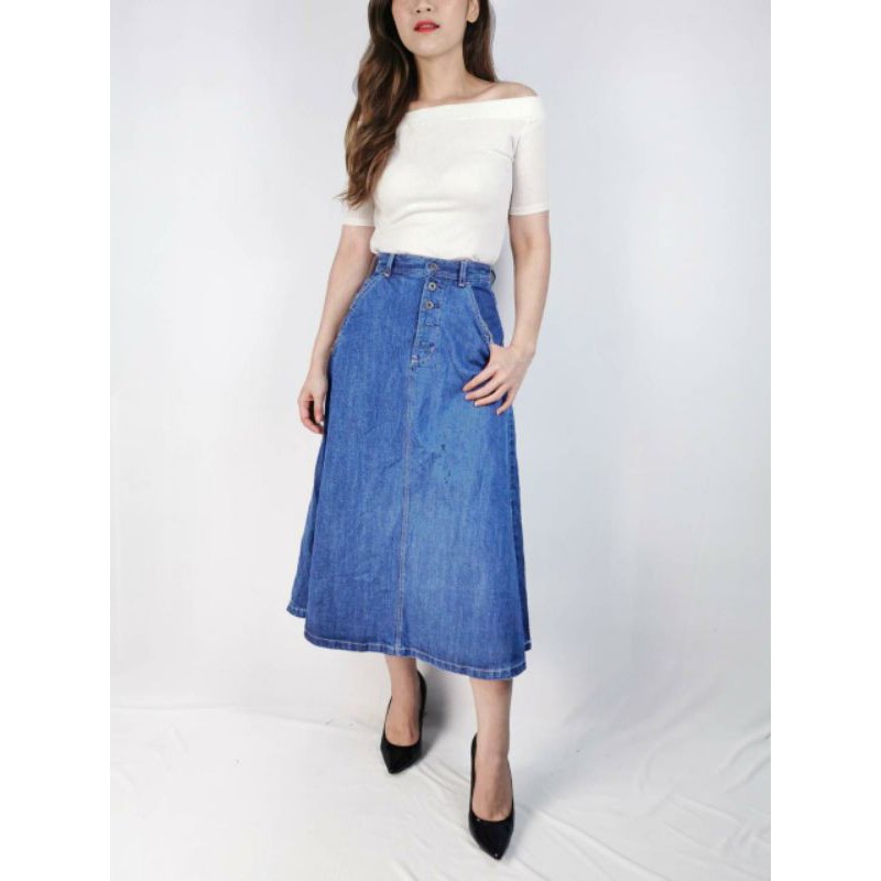 Uniqlo light&amp;dark blue SWING denim skirt