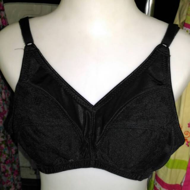 Bra brukat nyaman dipakai adem dicuaca panas tersedia warna hitam coklat tua milo pink ungu navy