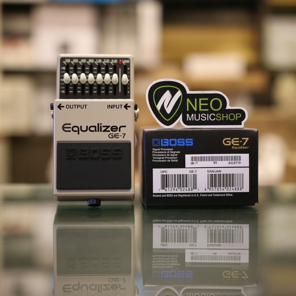 BOSS GE7 GE-7   7-band EQ Guitar Stompbox Pedal