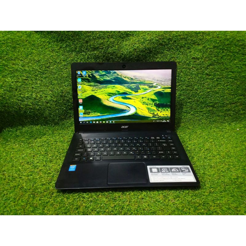 Laptop Acer One Z1402 Ram 2gb HDD 500gb core i3 Gen-5