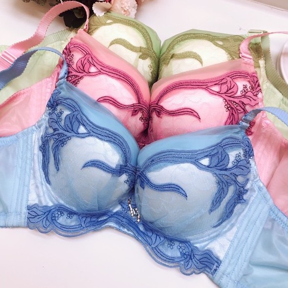 BRA PENEKAN LEMAK (K-D4) FULL BRA DENGAN WARNA MENARIK DAN MOTIF UNIK