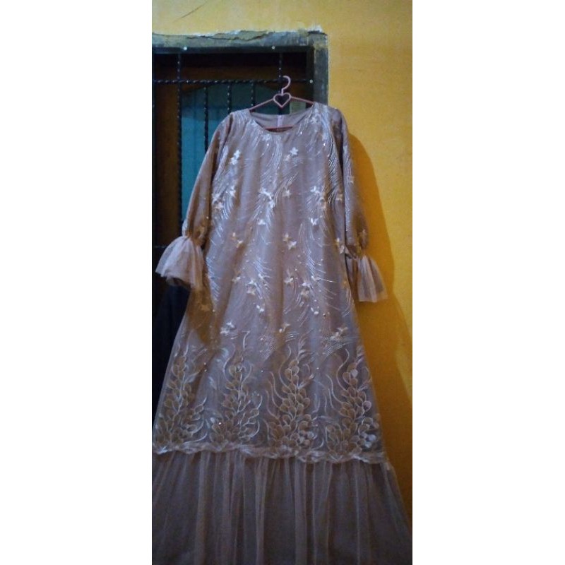 gamis brokat kekinian