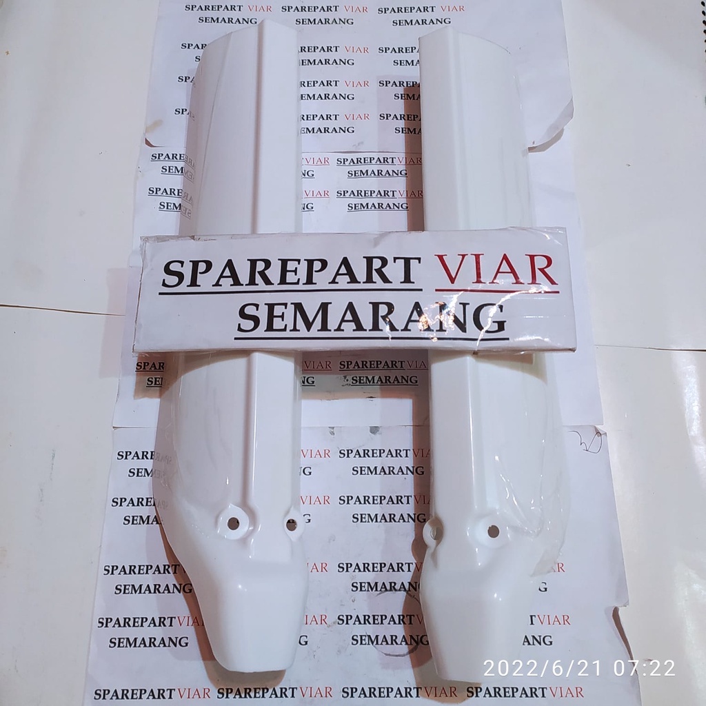 cover shock USD cross x 150  / 200  tutup shock viar