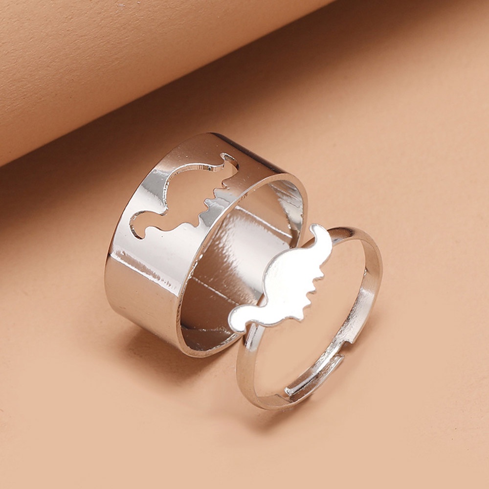 2pcs / Set Cincin Model Terbuka Desain Dinosaurus Lapis Emas / Silver Untuk Pria / Wanita