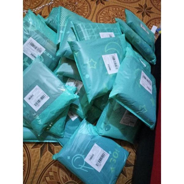 Tambah resleting 1 meter jadi L