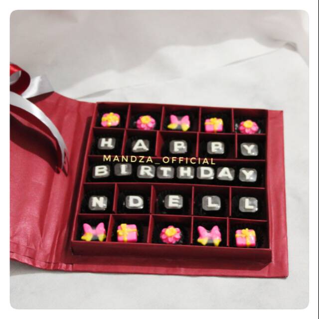 

Coklat Praline Book Box