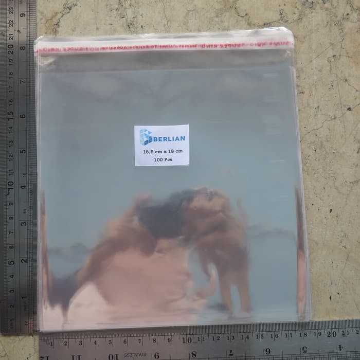 

Jual Plastik OPP 18,5X18CM KW2 100LBR Lem atau Seal