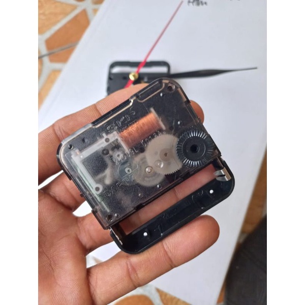 Mesin jam dinding skp mesin jam dindin seiko quartz baut Mesin jam dinding seiko original