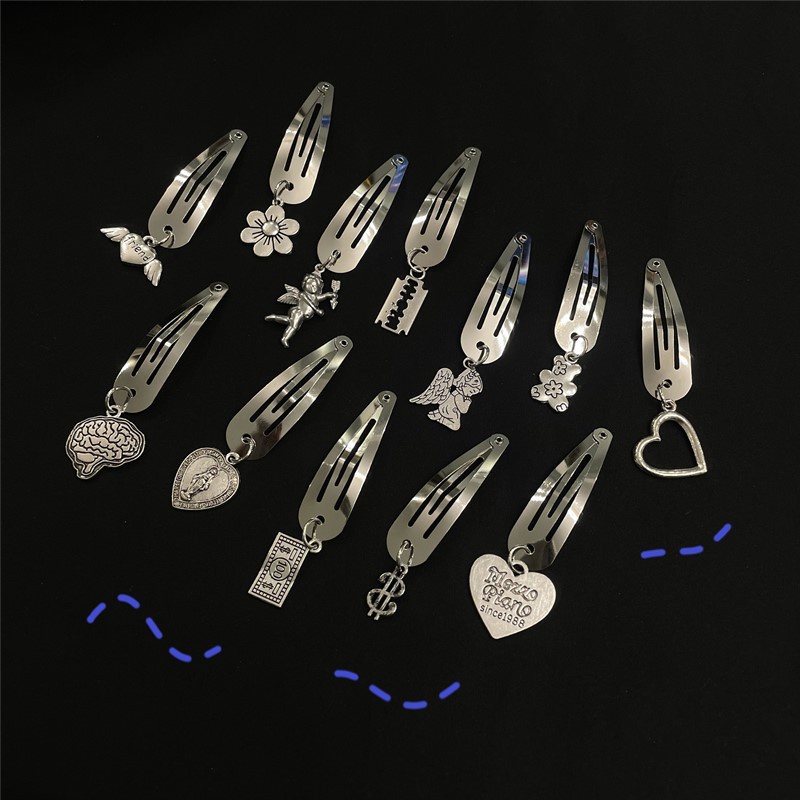 We Flower Gothic Girls Metal Heart Cupid Angel Wings Hairpin Bobby Pin Hair Clips Barrettes for Women