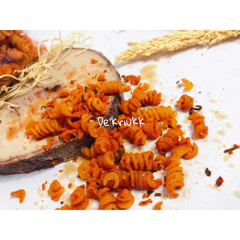 

MAKANAN RINGAN MAKARONI SPIRAL KERING (Kemasan Plastik)