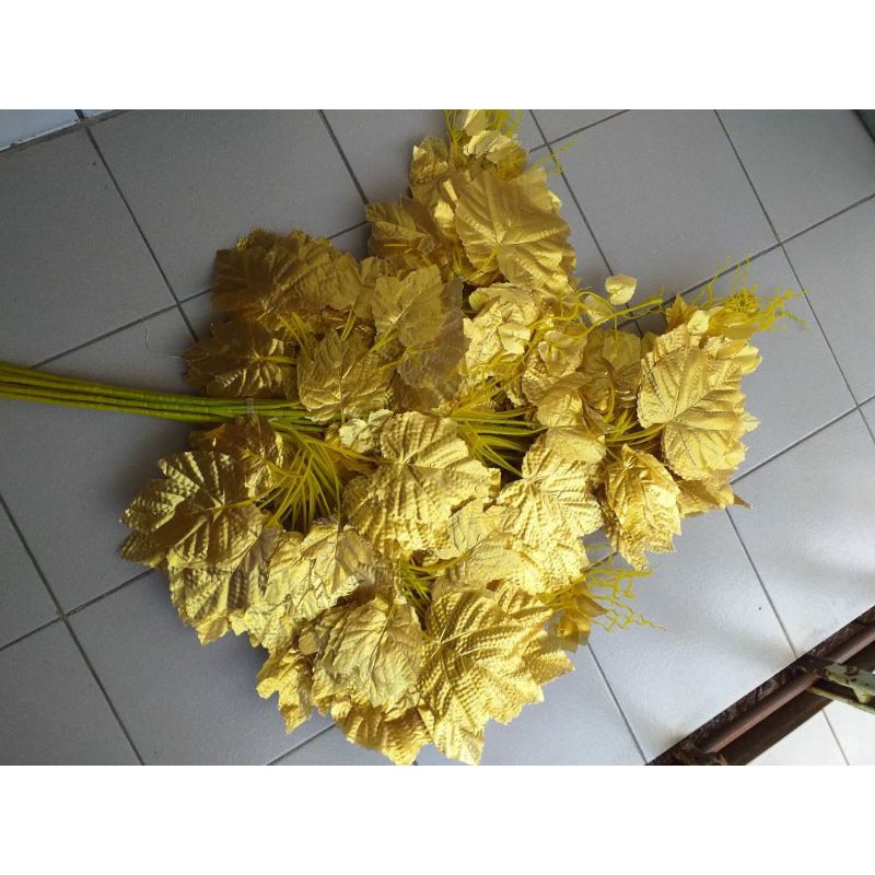 PROMO SUPER MURAH daun anggur import gold dekorasi wedding daun artificial