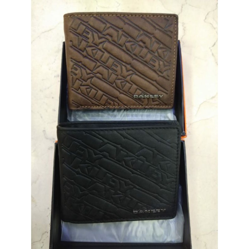 Dompet kulit pria model lipat O-K-Y