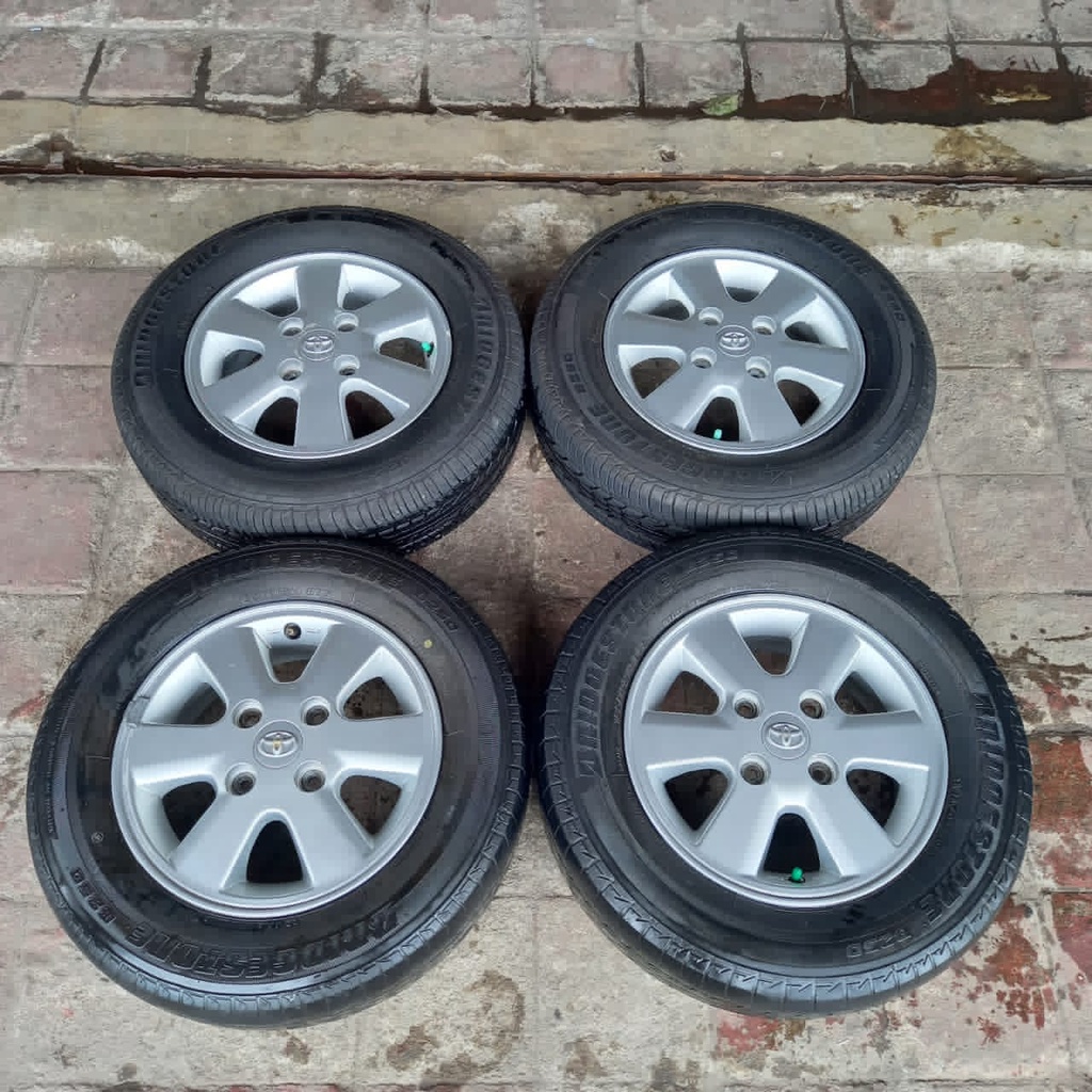 VELG MOBIL SEKEN COPOTAN AVANZA RING 14 + BAN