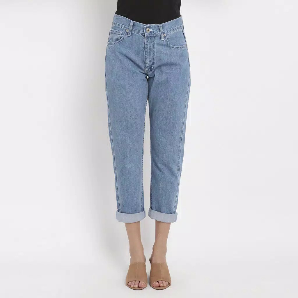 Edwin Ladies Boyfriend Jeans Ashley 01 GRATIS ONGKOS KIRIM 100% KE SELURUH INDONESIA