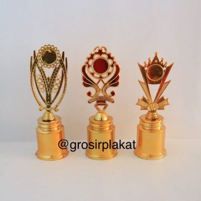 Piala Emas (30cm) / Jual Piala murah