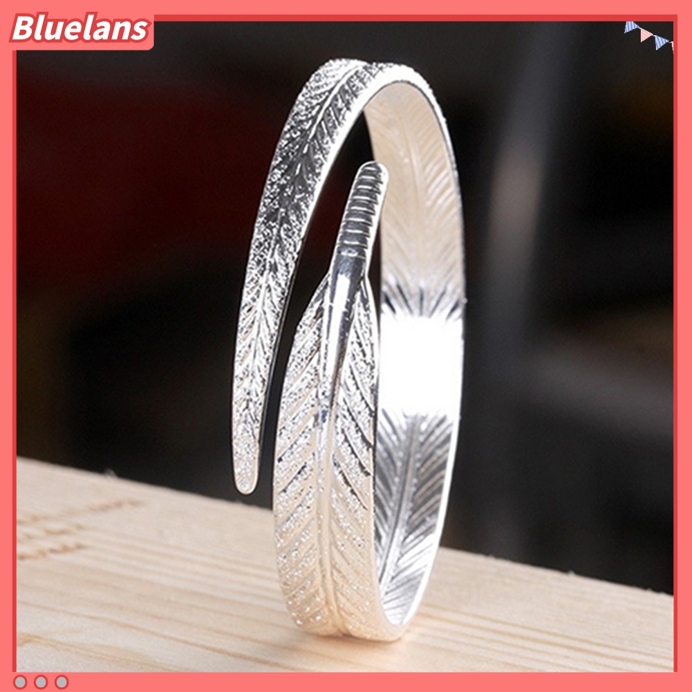 Gelang Bangle Model Terbuka Lapis Silver Bentuk Bulu Gaya Vintage Adjustable Untuk Wanita