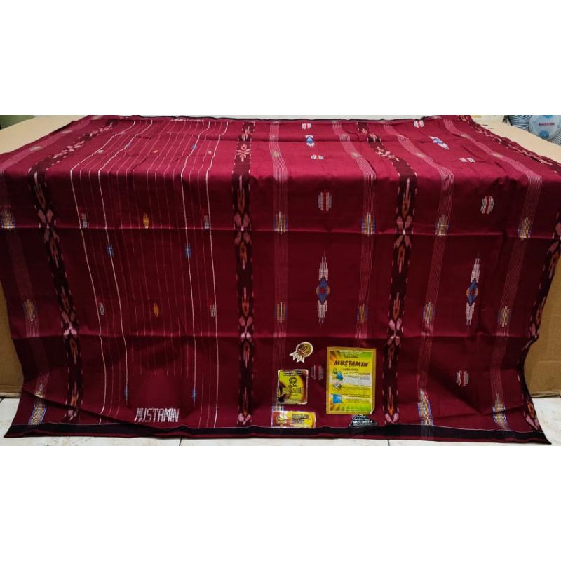 sarung Mustamin
