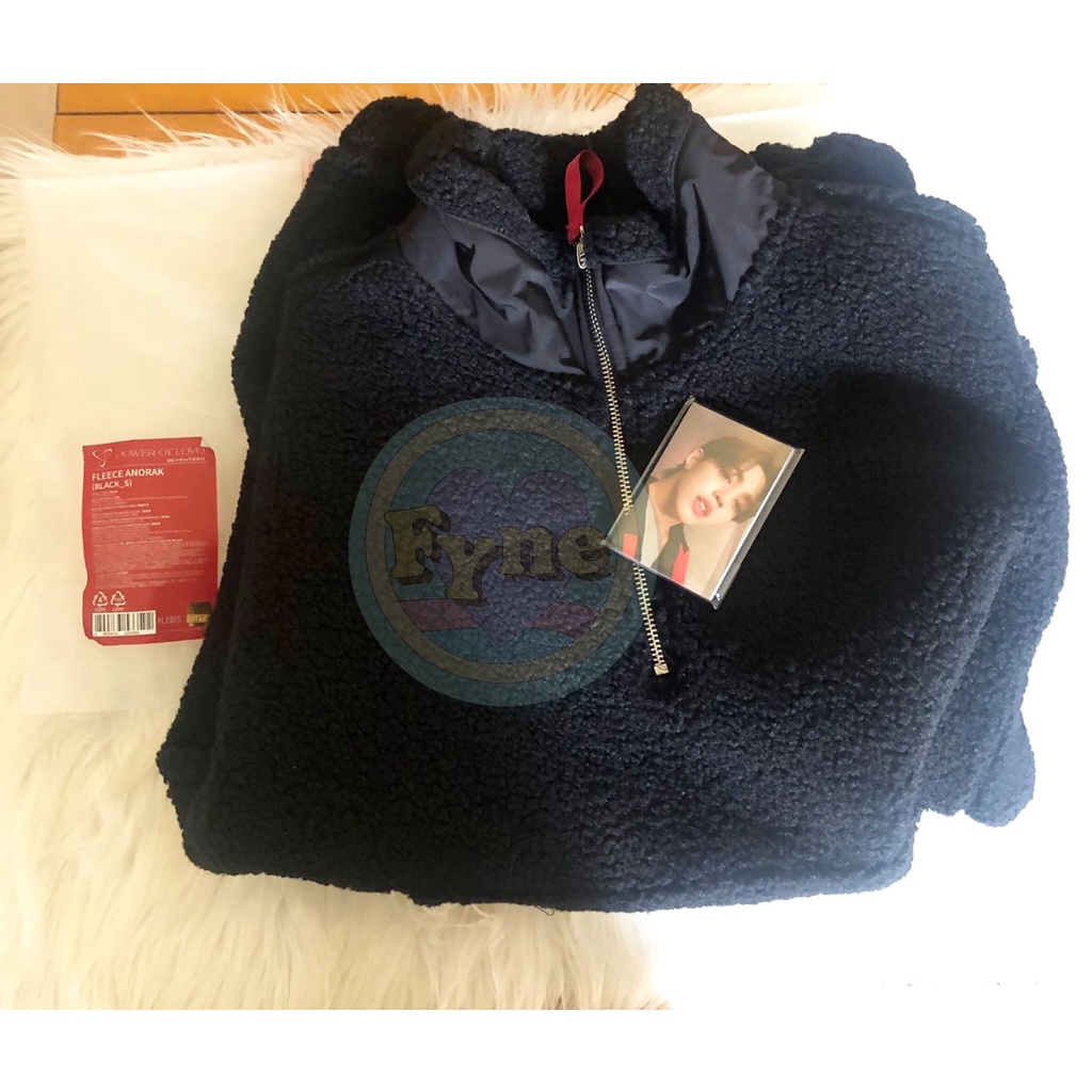 Seventeen Fleece Anorak Power of Love