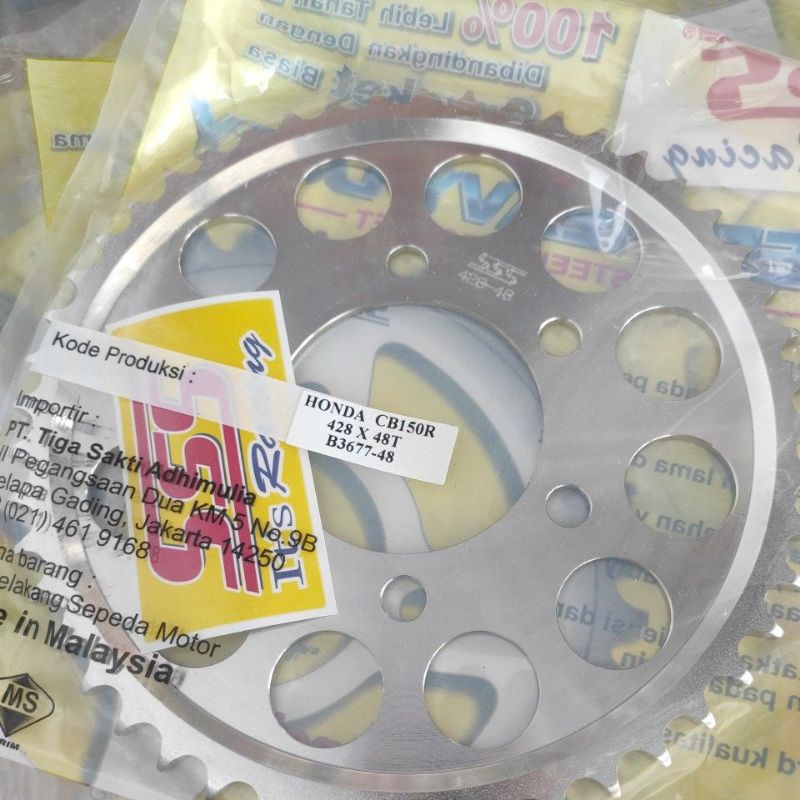 GIR BELAKANG SSS/ TRIPLE S CB150R (6Hole) 428 415