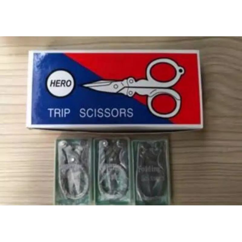 

GUNTING LIPAT 1PAK ISI 12 PCS