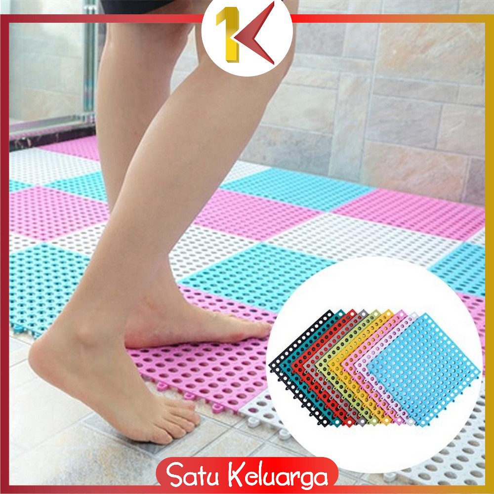 SK C236 Karpet Kamar  Mandi  Anti  Licin  30x30CM Keset 