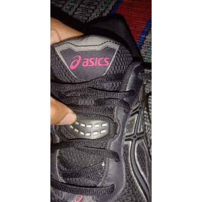Sepatu asics second size 39,5