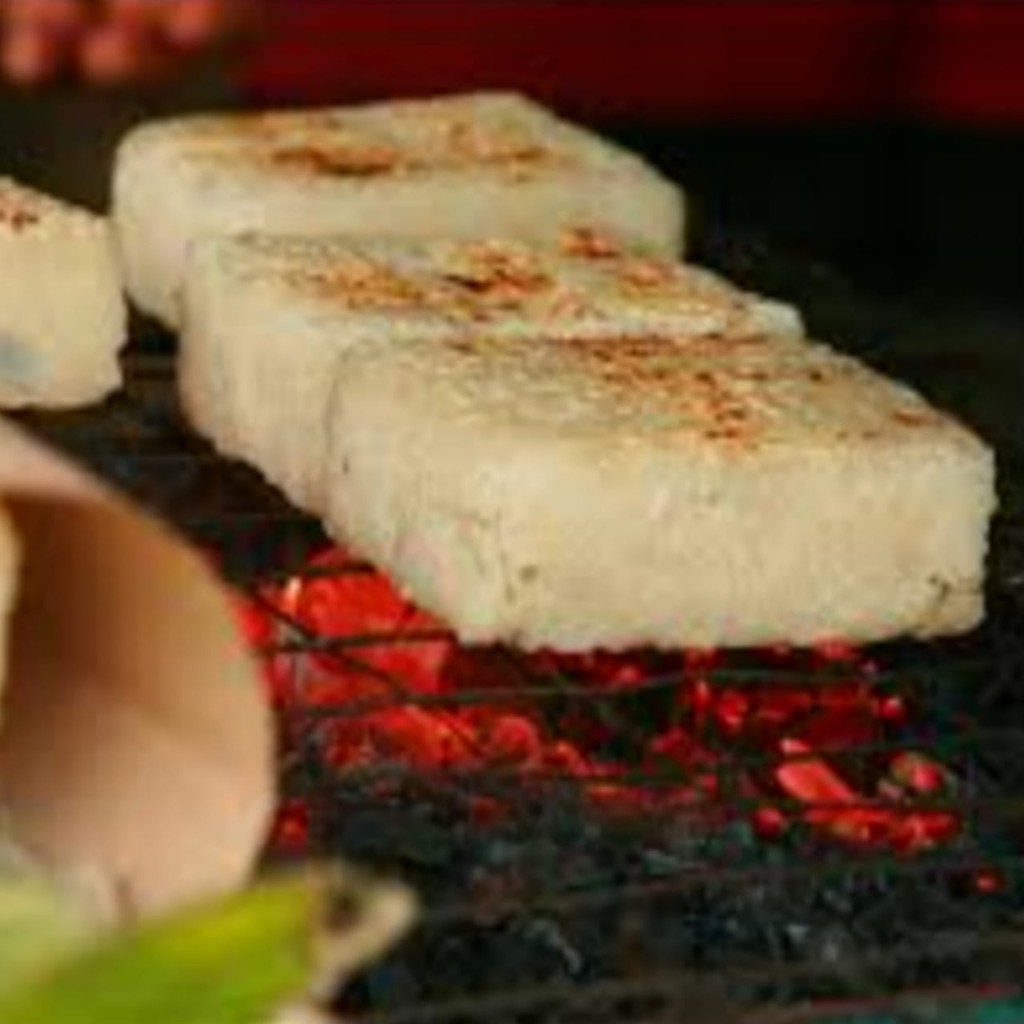 

Buatan Bunda Cemilan Uli Goreng/Bakar/Mentah Khas Betawi